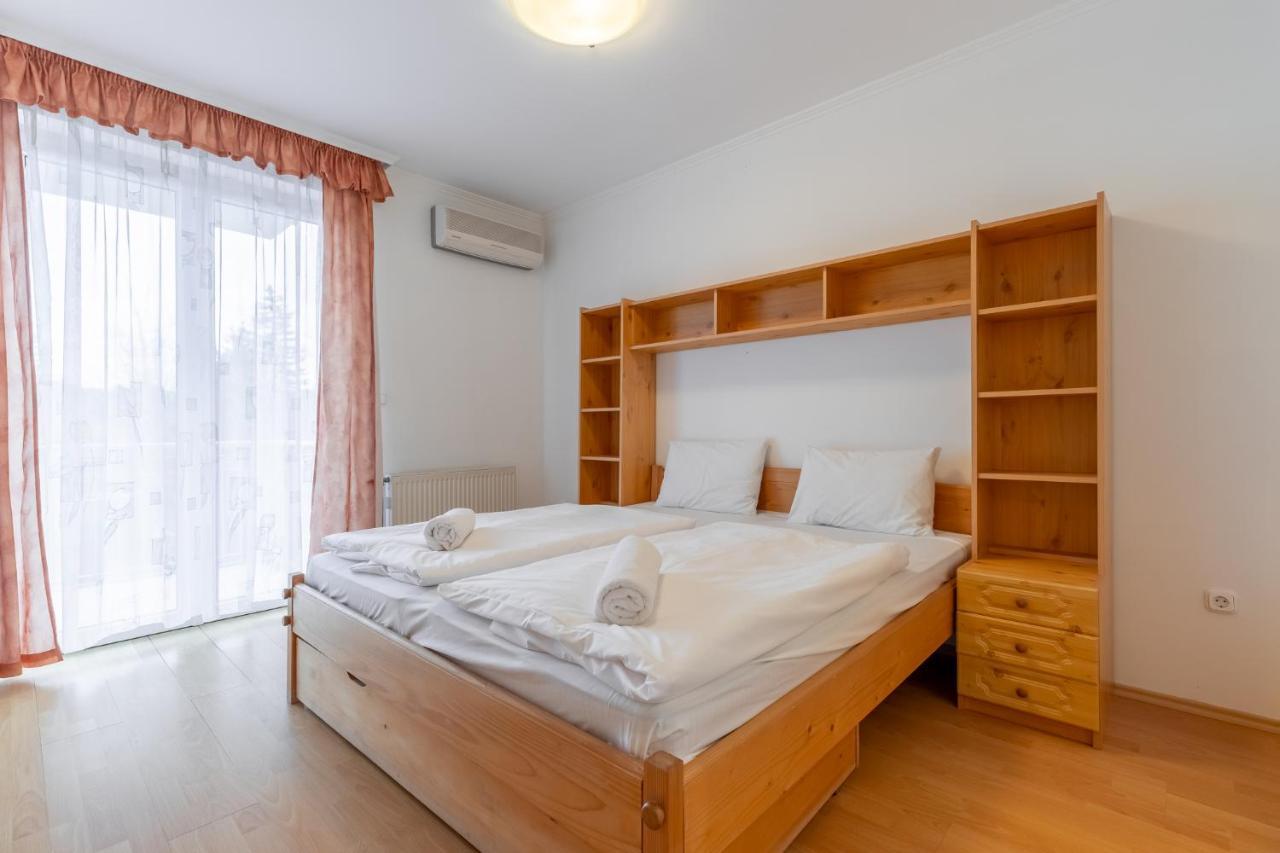 Egyuett A Csalad II Apartman By Bltn Siófok Buitenkant foto